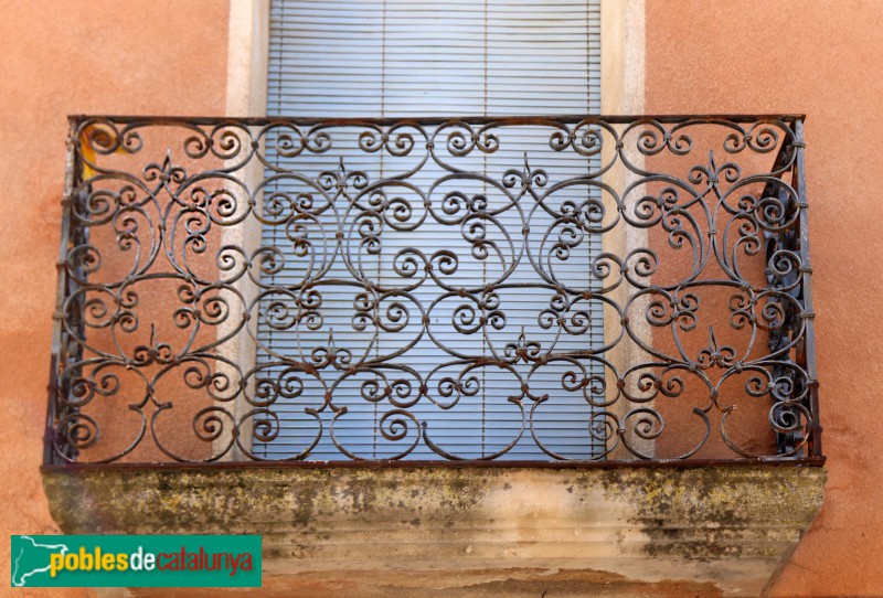 Balcó d'una casa a la Granadella