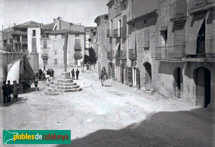 La Granadella. L'actual plaça Major, a començament del segle XX