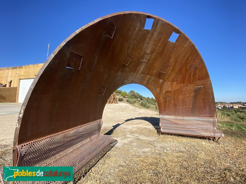 La Pobla de Cérvoles - Porta al camp (Guinovart)