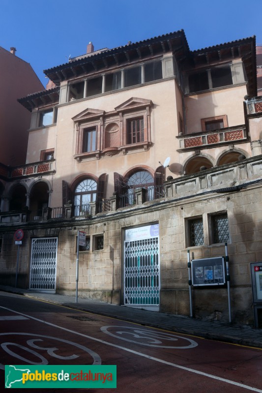 Barcelona - Plaça de Vallvidrera, 1