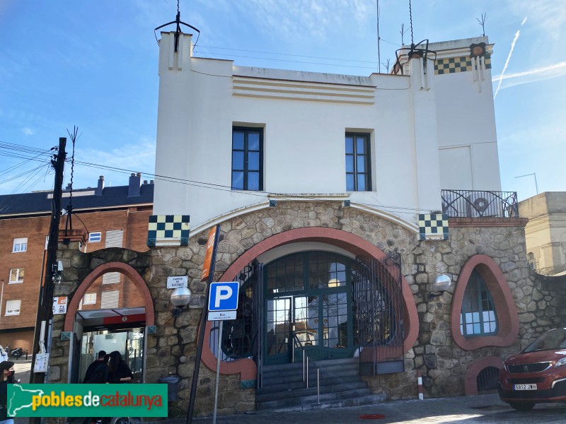 Barcelona - Estació superior del funicular