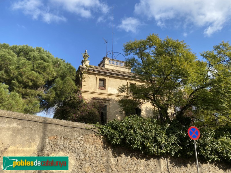 Barcelona - Mare de Déu de la Salut, 31-37