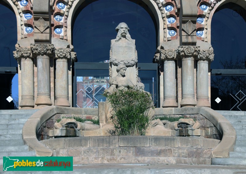 Barcelona - Monument a Pau Gil