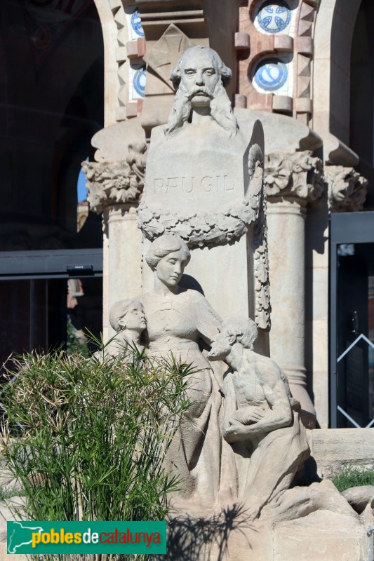 Barcelona - Monument a Pau Gil