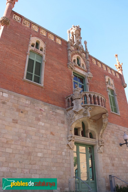 Hospital de Sant Pau - Pavelló de Sant Salvador. Façana posterior