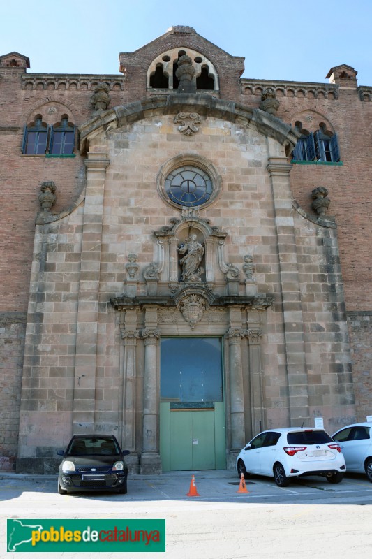 Barcelona - Portada de Santa Marta (Hospital de Sant Pau)