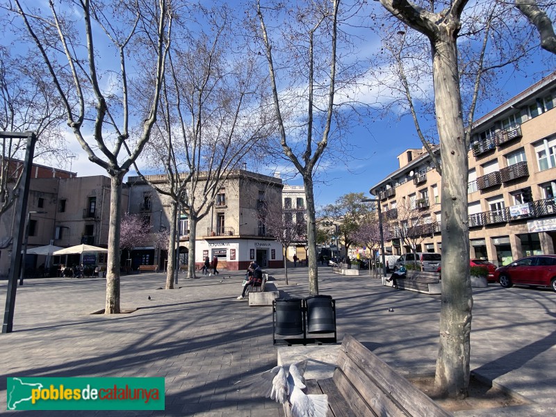 Barcelona - Plaça Eivissa (Foto: Albert Estevesa, 2021) Barcelona - Plaça Eivissa