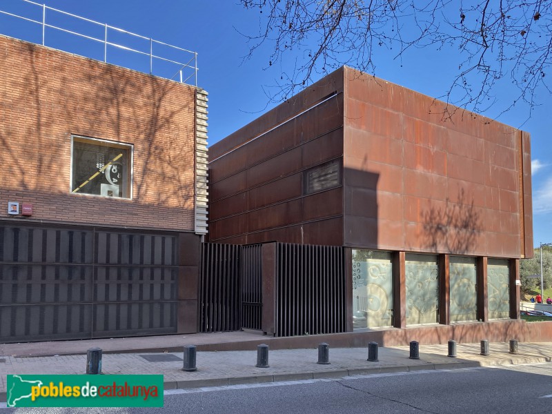 Barcelona - Biblioteca Les Roquetes