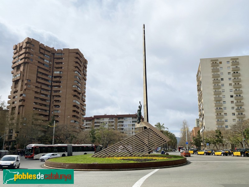 Barcelona - Escultura La República