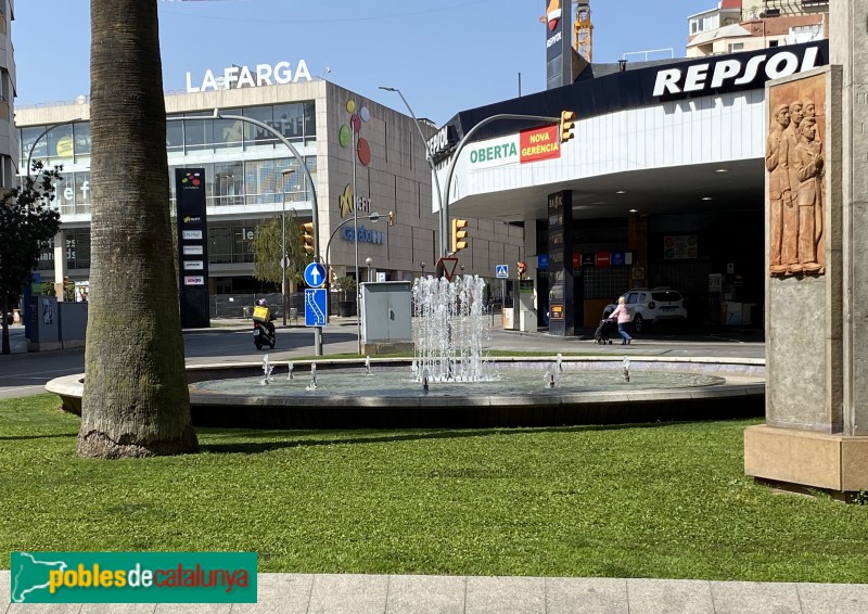 L'Hospitalet de Llobregat - Font de la plaça Clavé