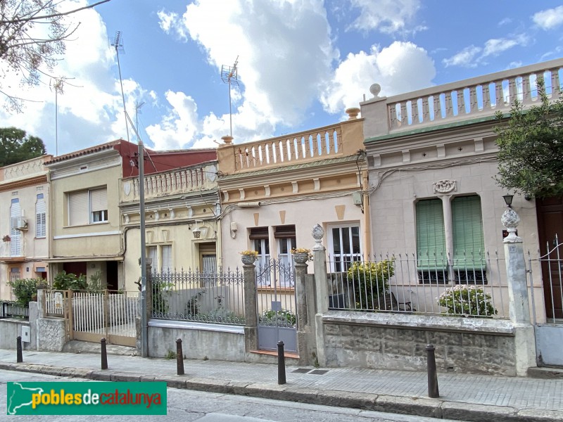 Sant Feliu de Llobregat - Cases del passeig Comte de Vilardaga