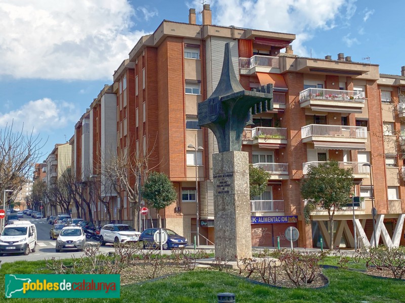 Sant Feliu de Llobregat - Monument a Pere Dot