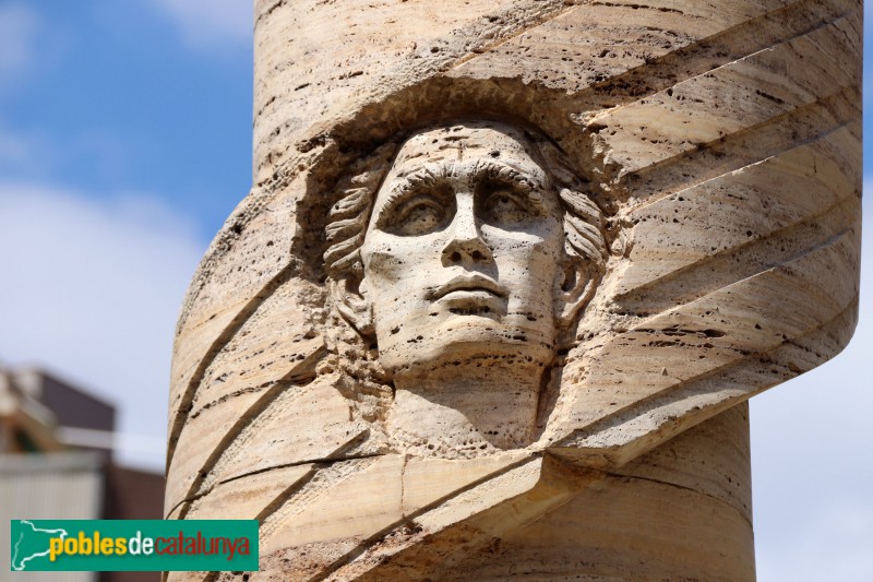 L'Hospitalet de Llobregat - Monument a Rafael Casanova (Foto: Albert Esteves, 2021) L'Hospitalet de Llobregat - Monument a Rafael Casanova
