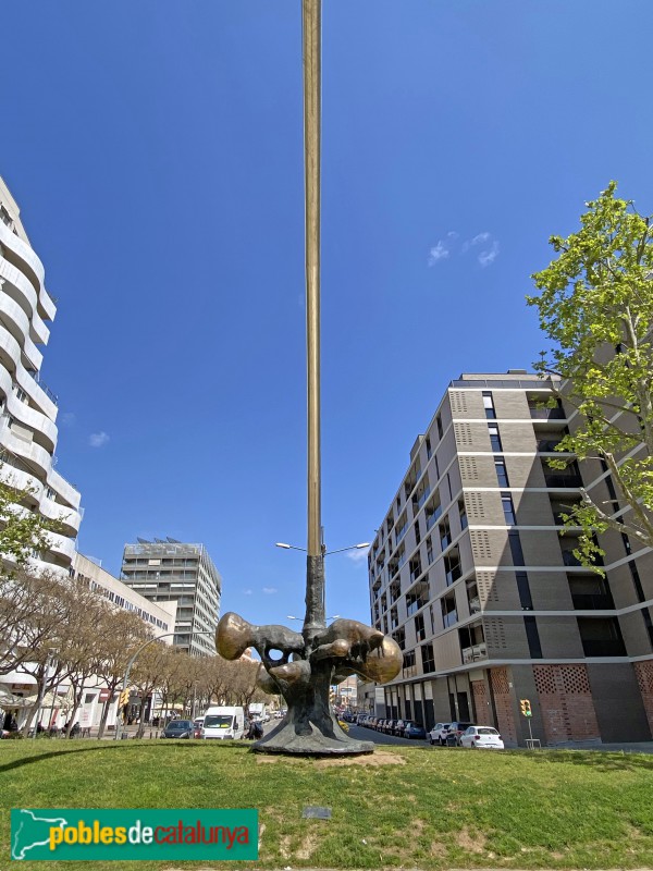 L'Hospitalet de Llobregat - Pont de la Llibertat (Foto: Albert Esteves, 2021) L'Hospitalet de Llobregat - Pont de la Llibertat