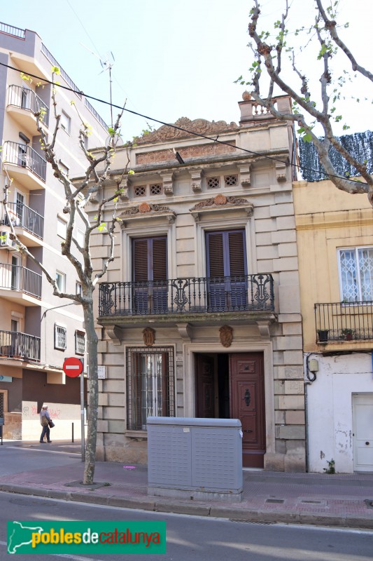 L'Hospitalet de Llobregat - Casa Ramon Puig Campreciós (Foto: Albert Esteves, 2021) L'Hospitalet de Llobregat - Casa Ramon Puig Campreciós