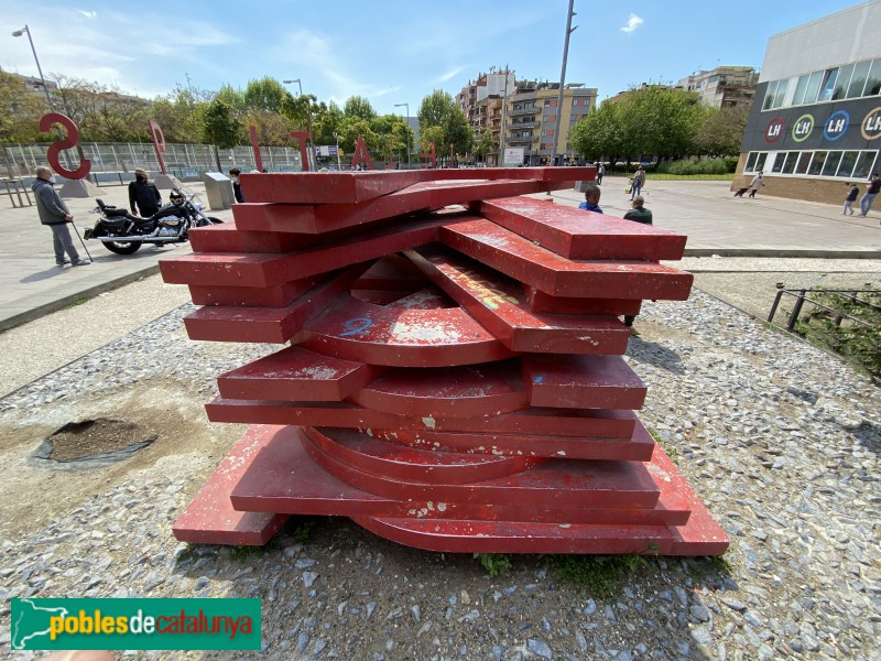 L'Hospitalet de Llobregat - Escultura <i>Les Lletres</i>