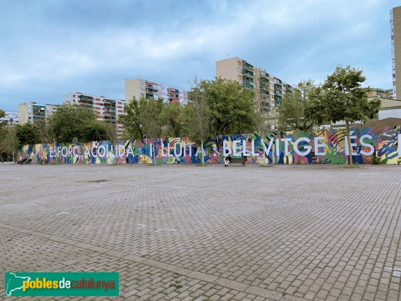 L'Hospitalet de Llobregat - Mural de Bellvitge (Foto: Albert Esteves, 2021) L'Hospitalet de Llobregat - Mural de Bellvitge