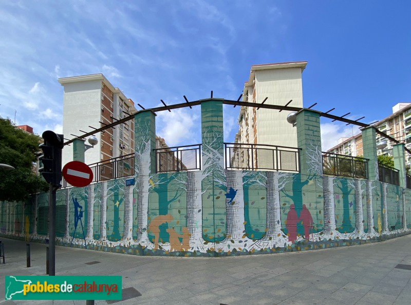 Cornellà de Llobregat - Mural de la plaça Sant Ildefons