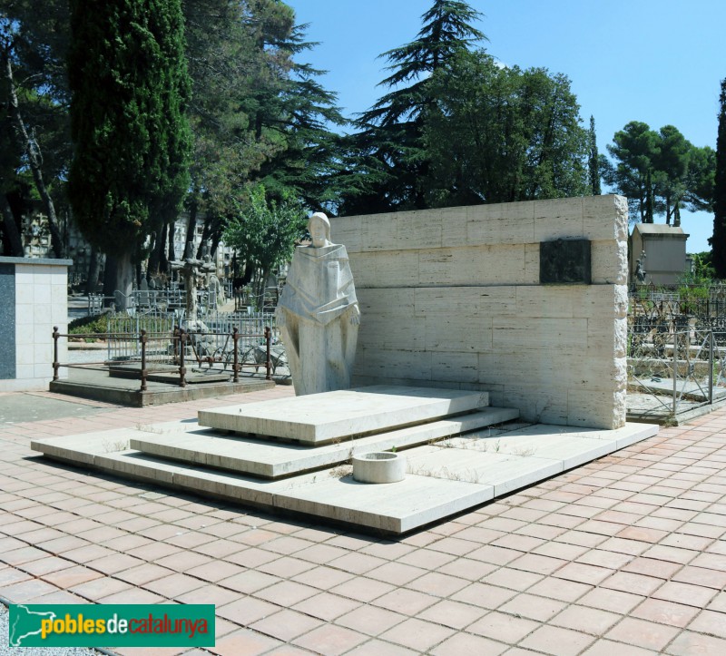 Sabadell - Cementiri. Sepulcre Buxó