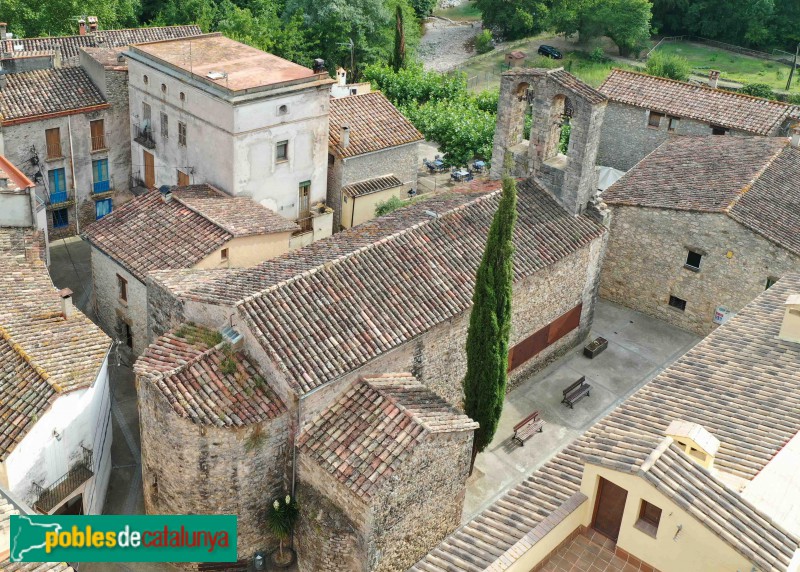 Albanyà - Església de Sant Pere