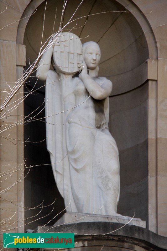 Barcelona - Edifici Caixa Catalunya. Escultura