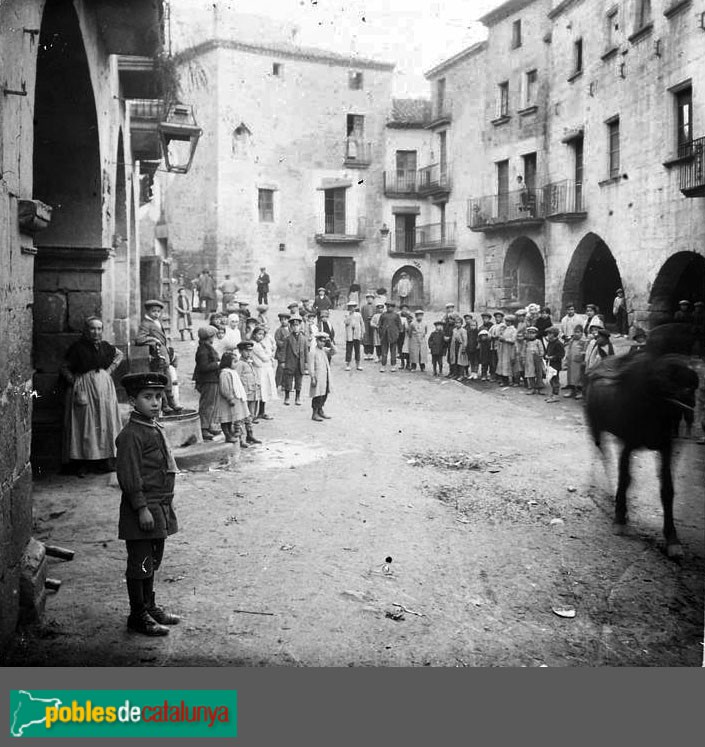 Arbeca - Plaça Major