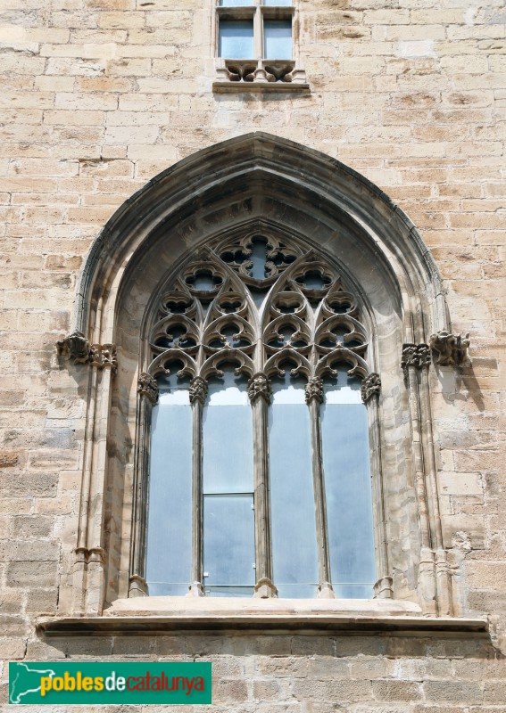 Tortosa - Finestral del dormitori de la canònica