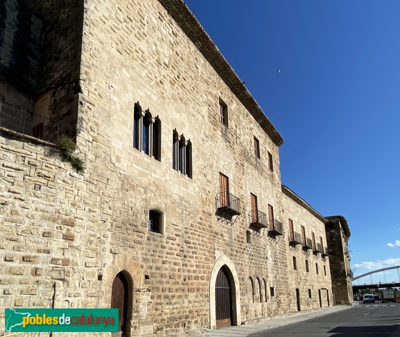 Tortosa - Palau episcopal. Façana que dona al riu