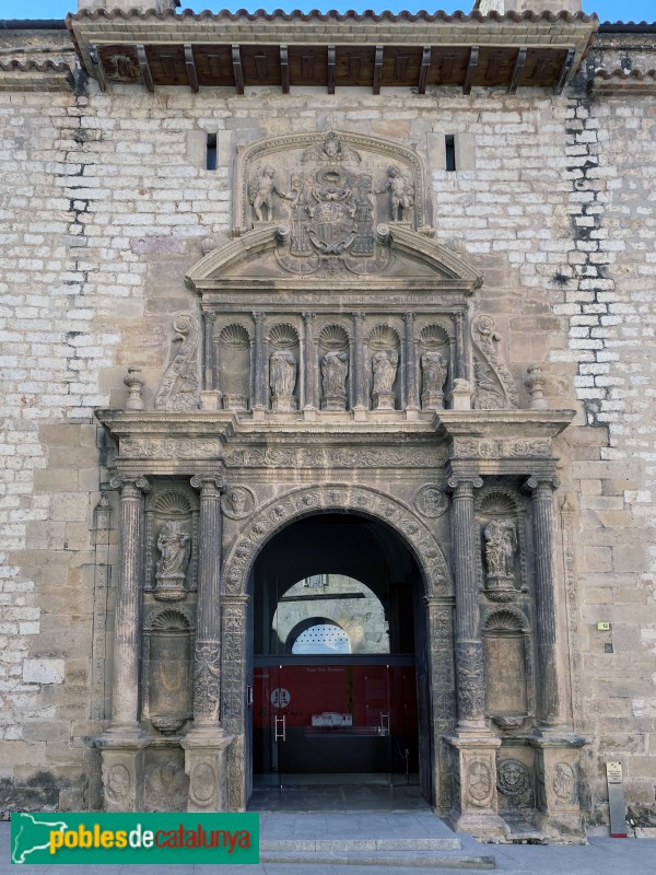 Tortosa - Església de Sant Domènec. Portada