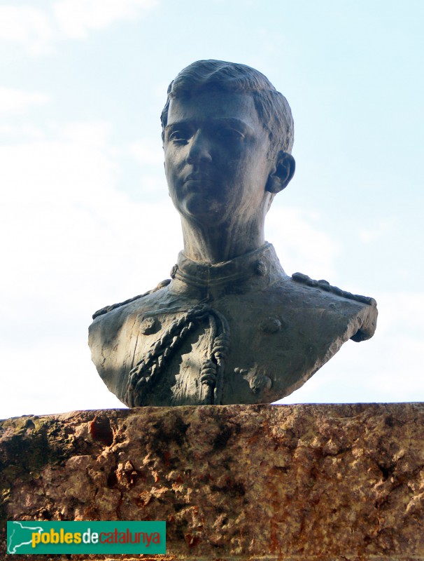 Tortosa - Jardins del Príncep. Bust el Príncep Felip