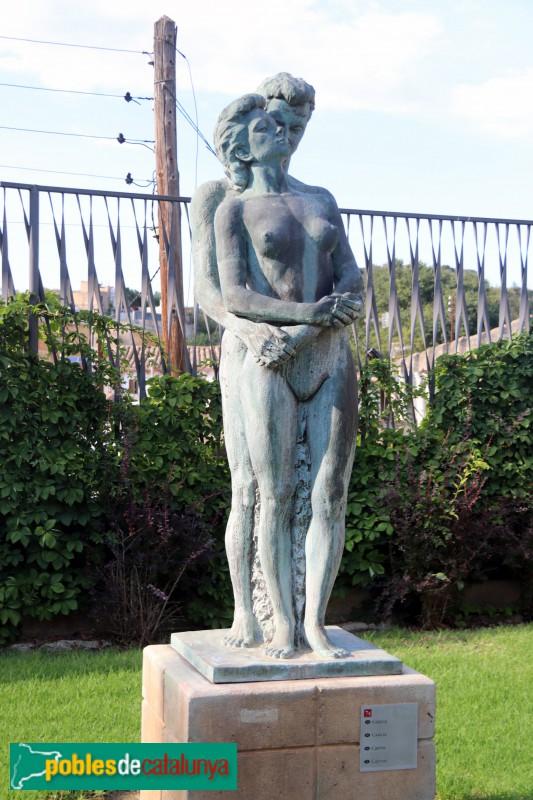 Tortosa - Jardins del Príncep. Escultura <i>Carícia</i>