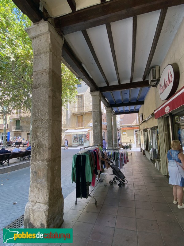 El Vendrell - Plaça Nova. Les Voltes