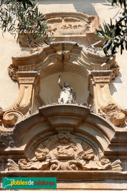 Vilassar de Mar - Església de Sant Joan. Portada