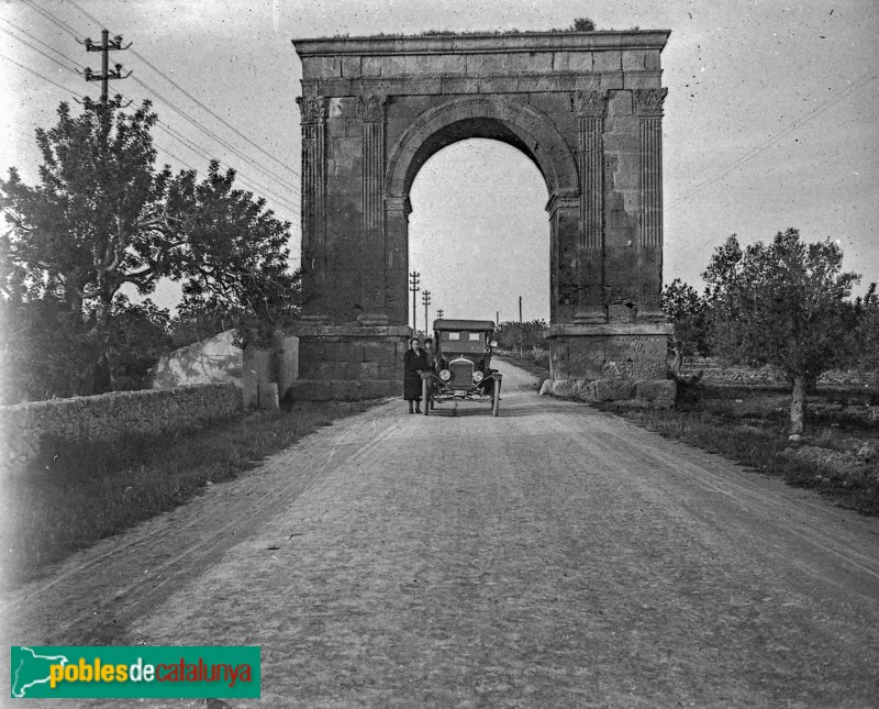 Roda de Barà - Arc de Berà