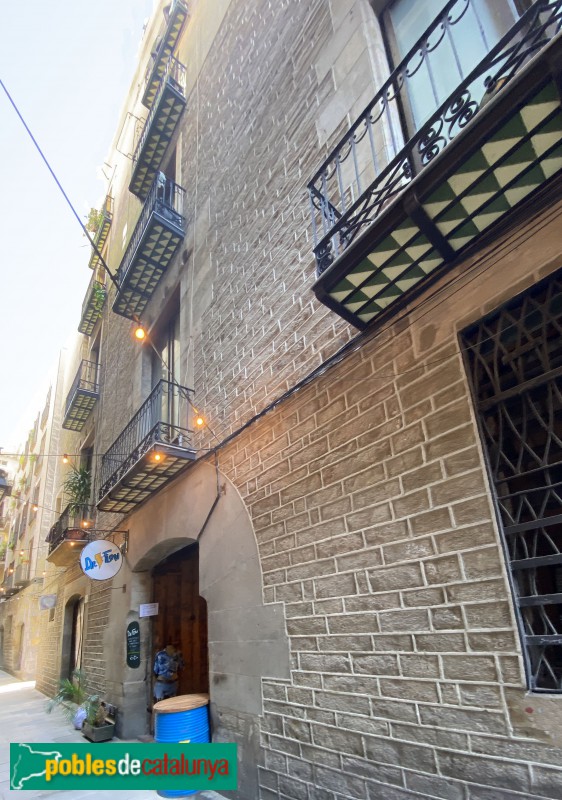 Barcelona - Carrer Vigatans, 8