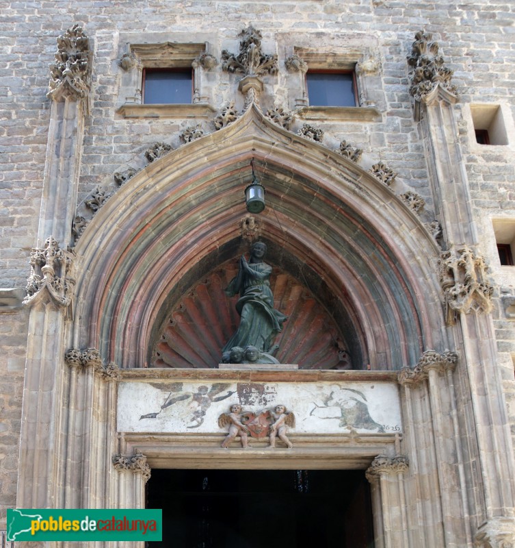 Barcelona - Barcelona - Santa Maria del Mar. Porta del Born