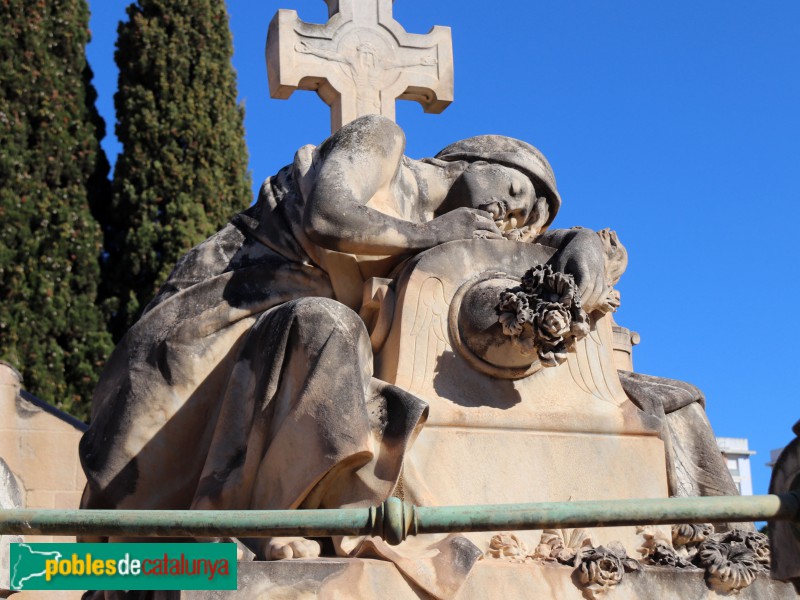 El Masnou - Cementiri. Panteó Sensat-Pagès