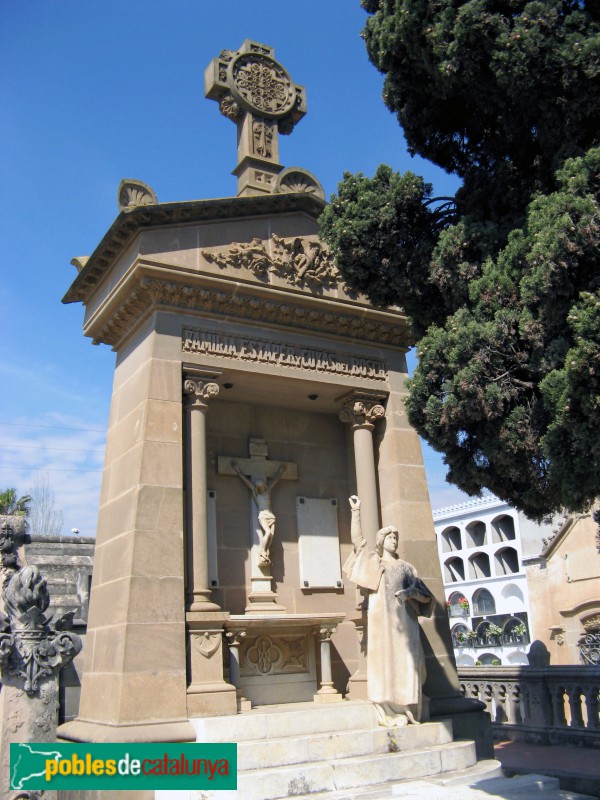 El Masnou - Cementiri - Panteó Estaper Cuyàs del Bosch