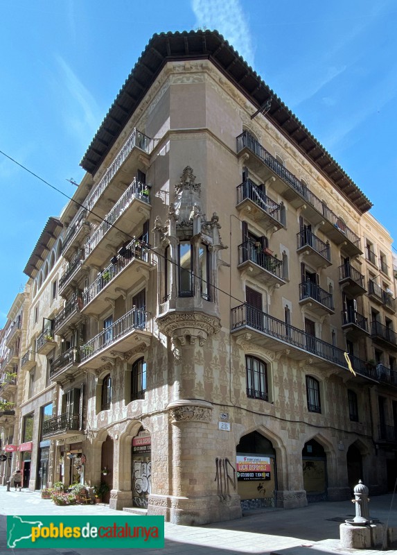 Barcelona - Plaça de les Olles, 2