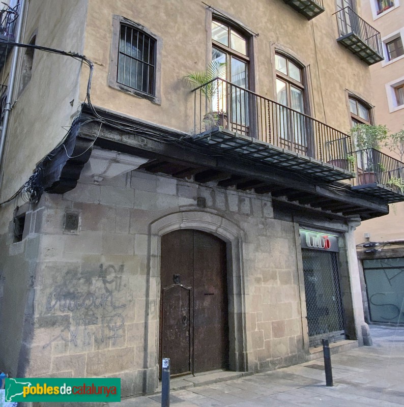 Barcelona - Carrer Canvis Nous, 15 (Foto: Albert Esteves, 2021) Barcelona - Carrer Canvis Nous, 15