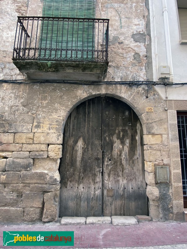 Vimbodí - Portal del carrer Major