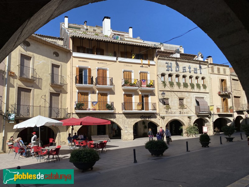 Les Borges Blanques - Plaça porxada