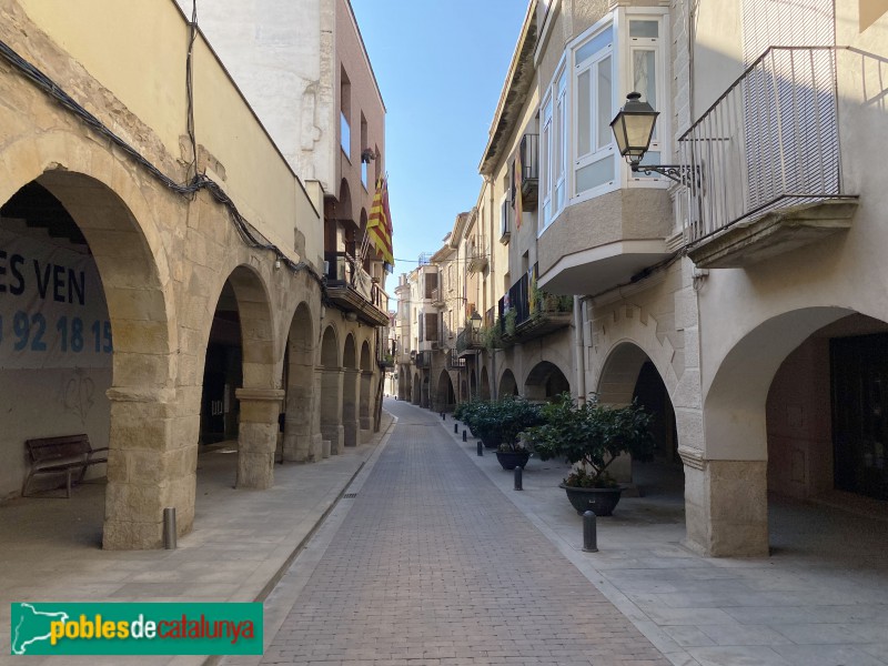 Juneda - Carrer dels Porxos (carrer Major)