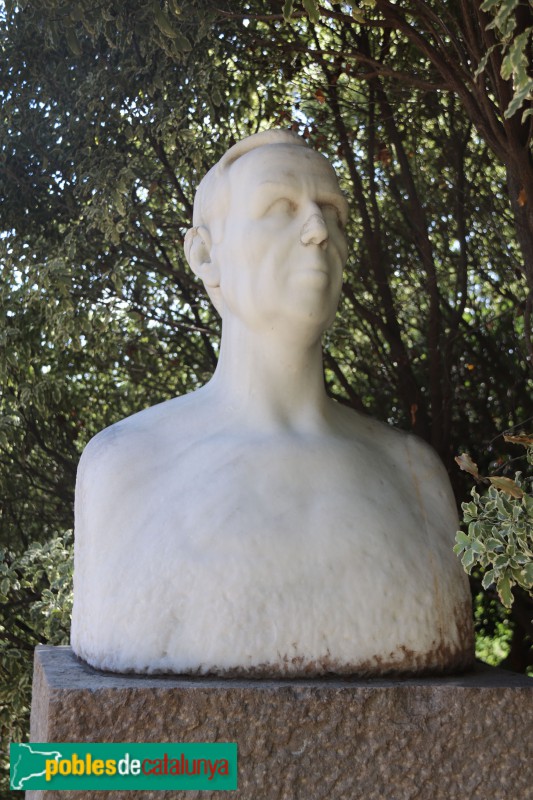 Barcelona - Parc de la Ciutadella. Bust de Francesc Carreras Candi