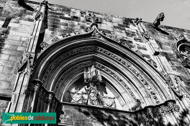 Barcelona - Catedral. Porta de Santa Eulàlia