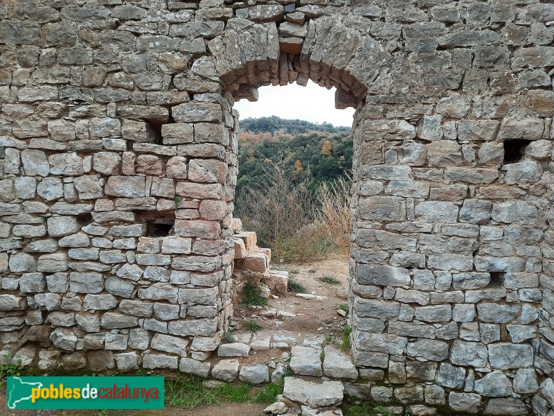 Susqueda - Castell de Fornils