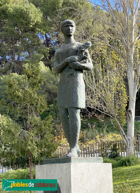 Barcelona - Jardins de Mossèn Cinto Verdaguer. Jove dels Lliris, de Ramon Sabí