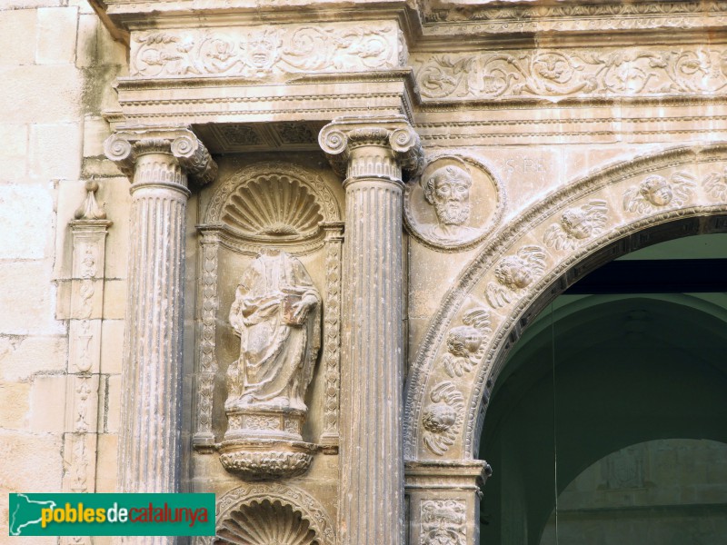 Tortosa - Església de Sant Domènec. Portada