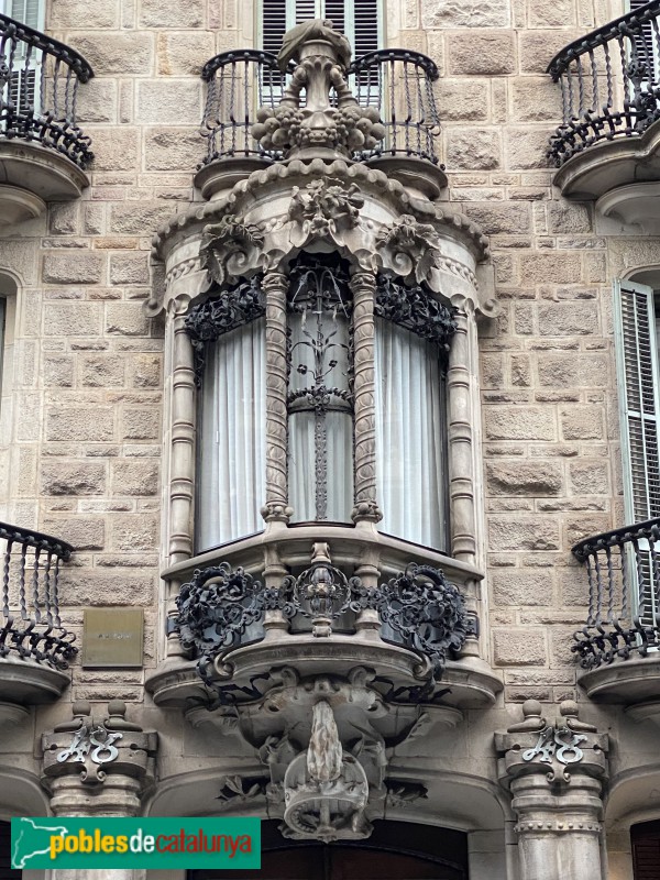 Barcelona - Casp, 48 (Casa Calvet)