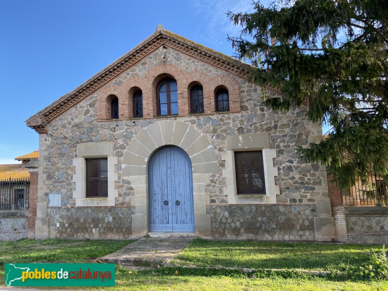 Caldes de Montbui - Torre Marimon (Foto: Albert Esteves, 2022) Caldes de Montbui - Torre Marimon